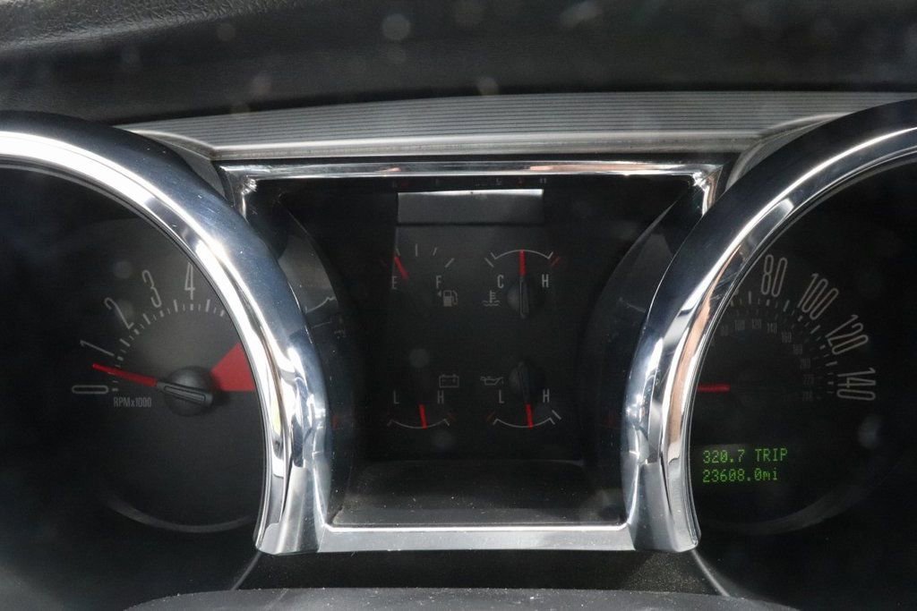 Used 2007 Ford Mustang GT image 40