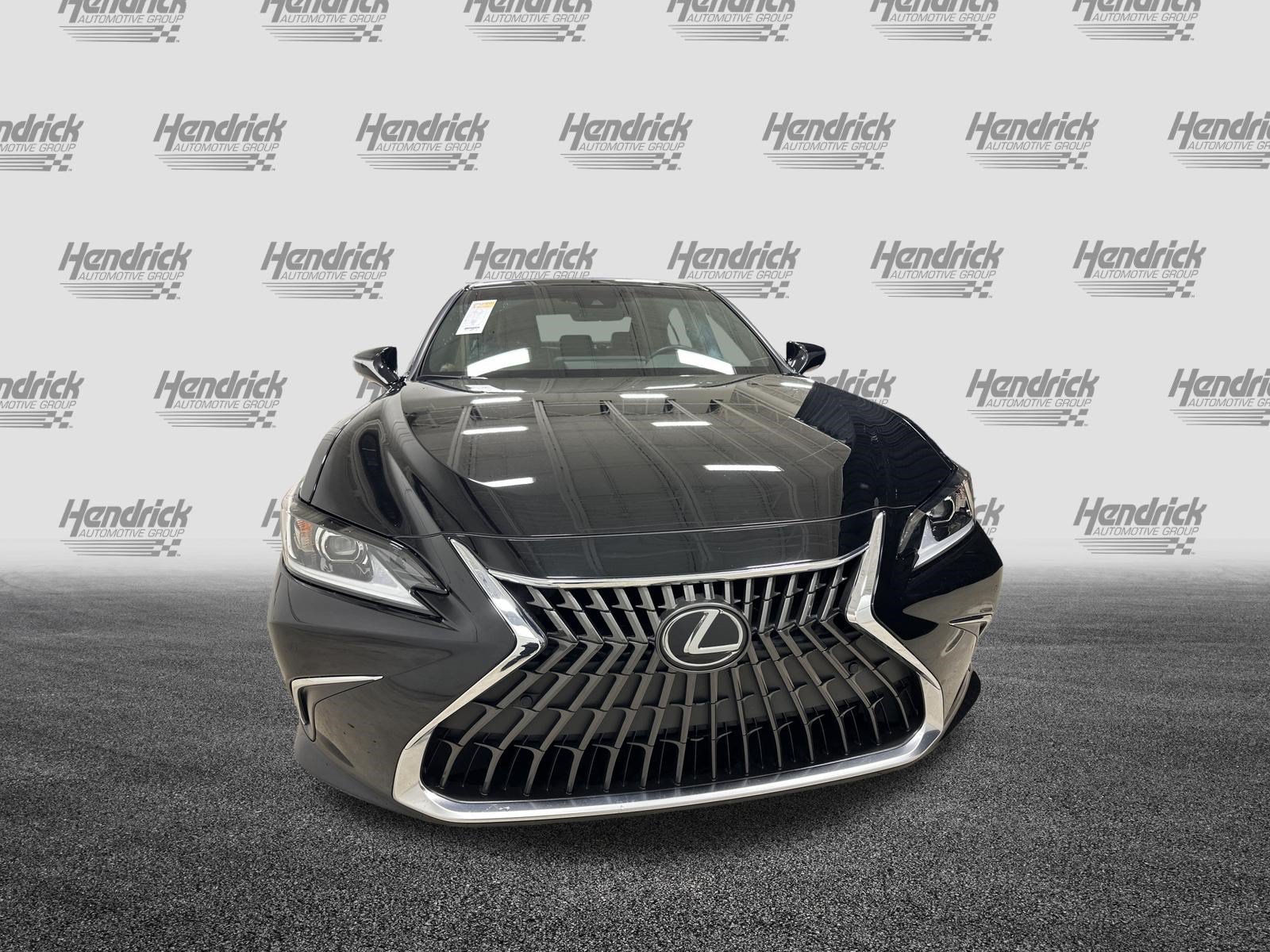 Certified 2025 Lexus ES 350 w/ Premium Package FWD image 3