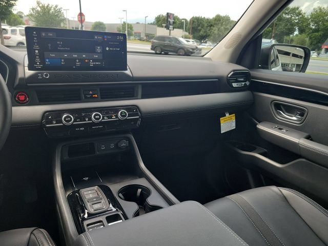 Certified 2026 Honda Passport RTL image 30