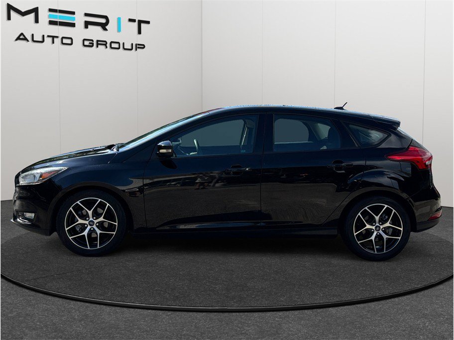 Used 2017 Ford Focus SEL FWD image 5
