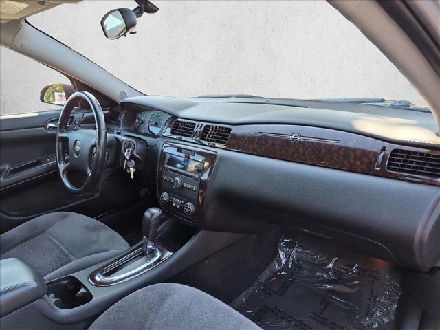 Used 2012 Chevrolet Impala LT FWD image 19