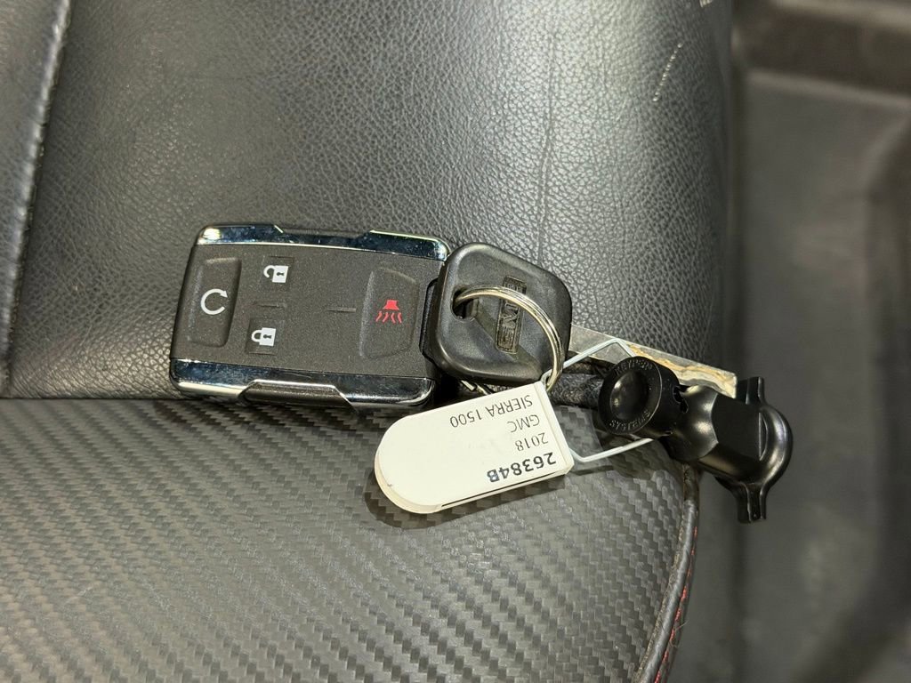 Used 2018 GMC Sierra 1500 SLT image 27