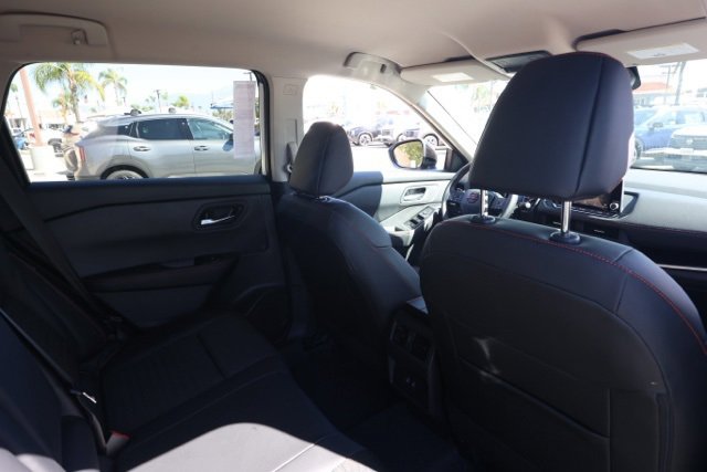 New 2026 Nissan Rogue SV image 17