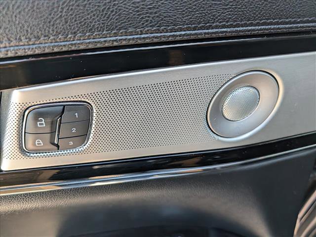 Used 2022 Lincoln Nautilus Reserve w/ Equipment Group 202A image 32