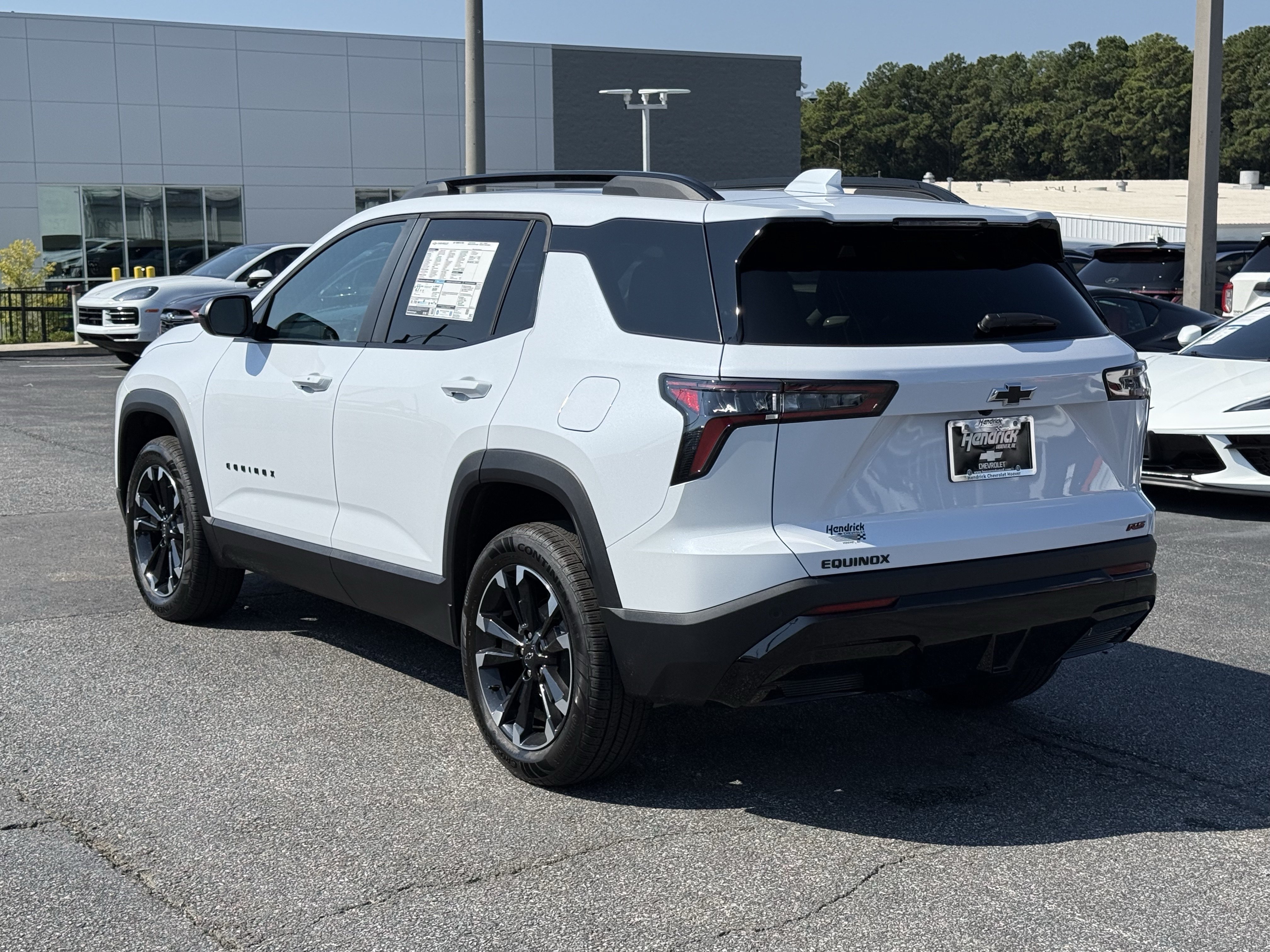New 2027 Chevrolet Equinox RS FWD image 8