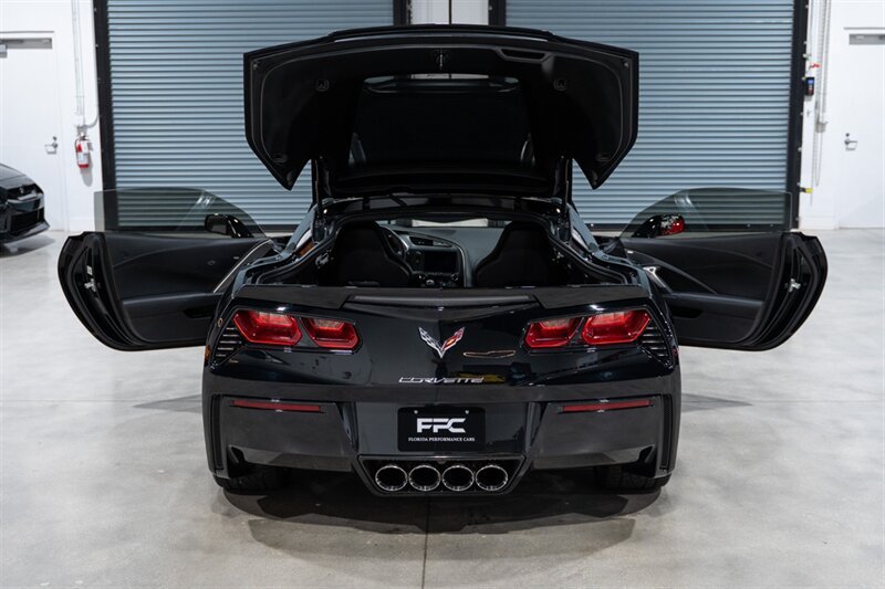 Used 2017 Chevrolet Corvette Stingray Coupe w/ Z51 1LT w/ Battery Protection Package RWD image 42