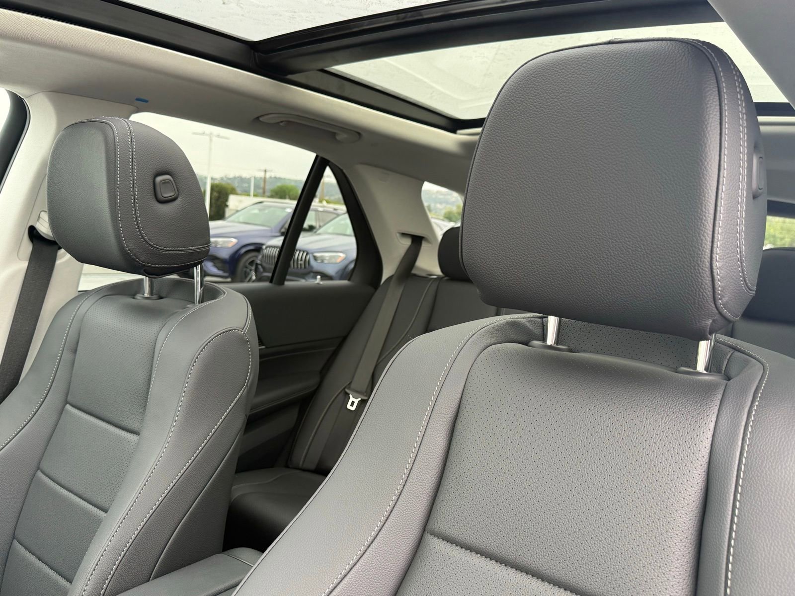 New 2026 Mercedes-Benz GLE 450 4MATIC image 17