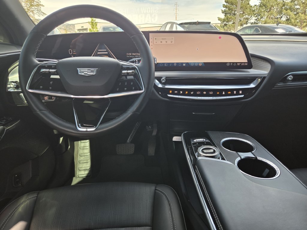Certified 2024 Cadillac Lyriq Luxury RWD image 17