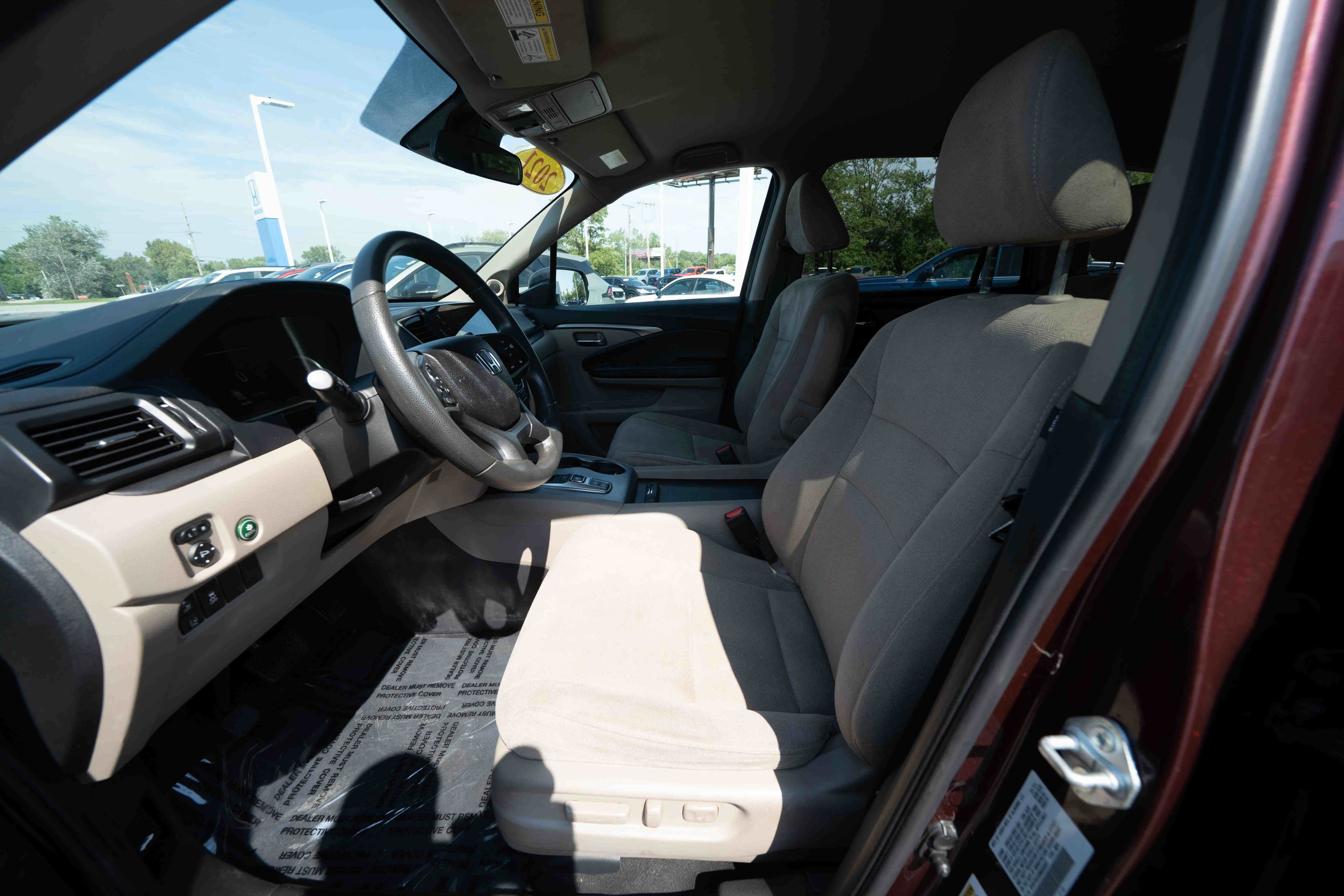 Used 2021 Honda Pilot EX image 9