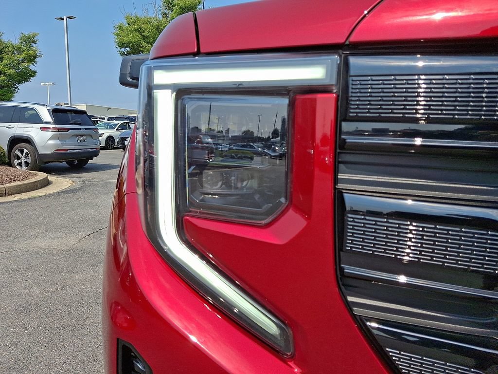 Used 2024 GMC Sierra 1500 Elevation AWD/4WD image 9