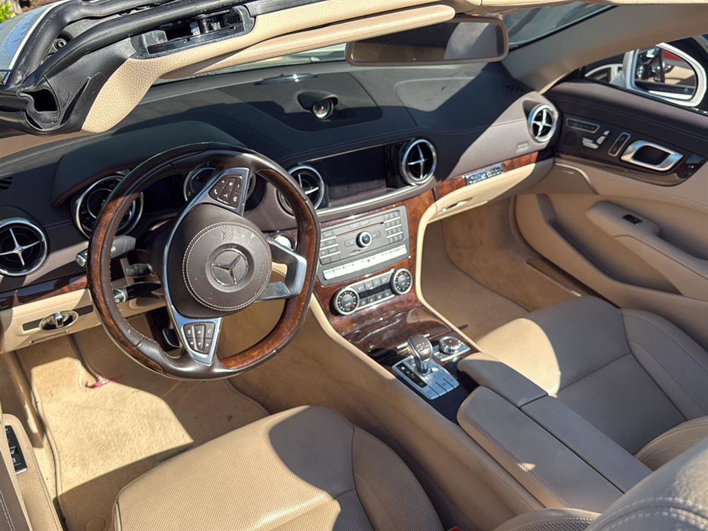 Used 2018 Mercedes-Benz SL 450 image 2