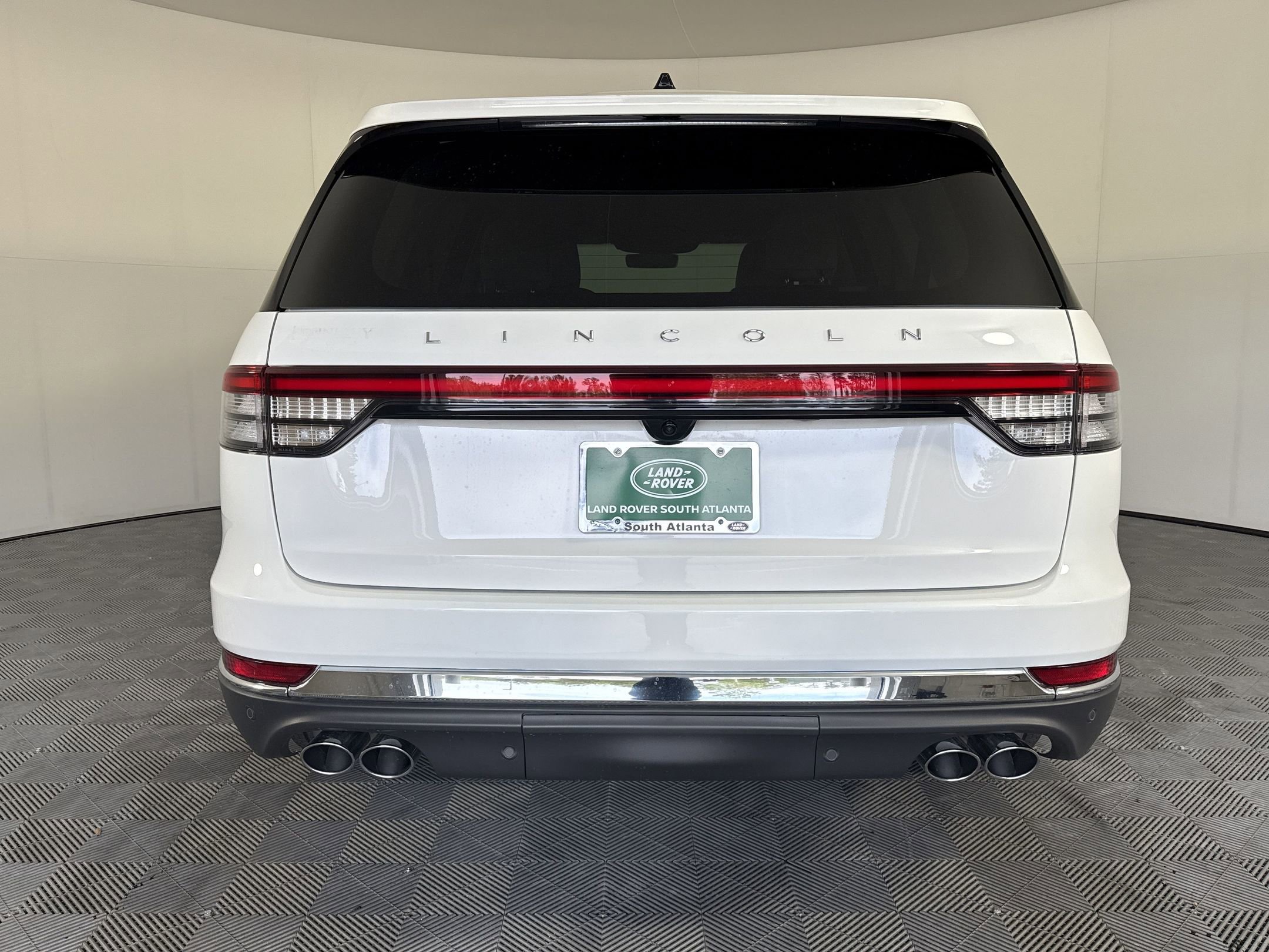 Used 2025 Lincoln Aviator Reserve w/ Illumination Package image 11