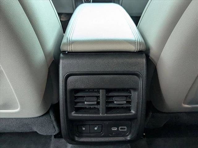 Used 2020 Cadillac XT4 Premium Luxury w/ Driver Assist Package image 17