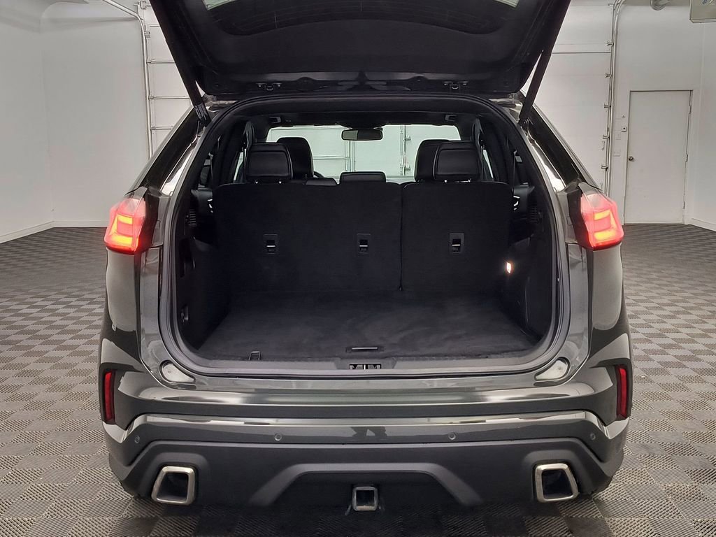 Used 2022 Ford Edge ST w/ Equipment Group 401A image 21