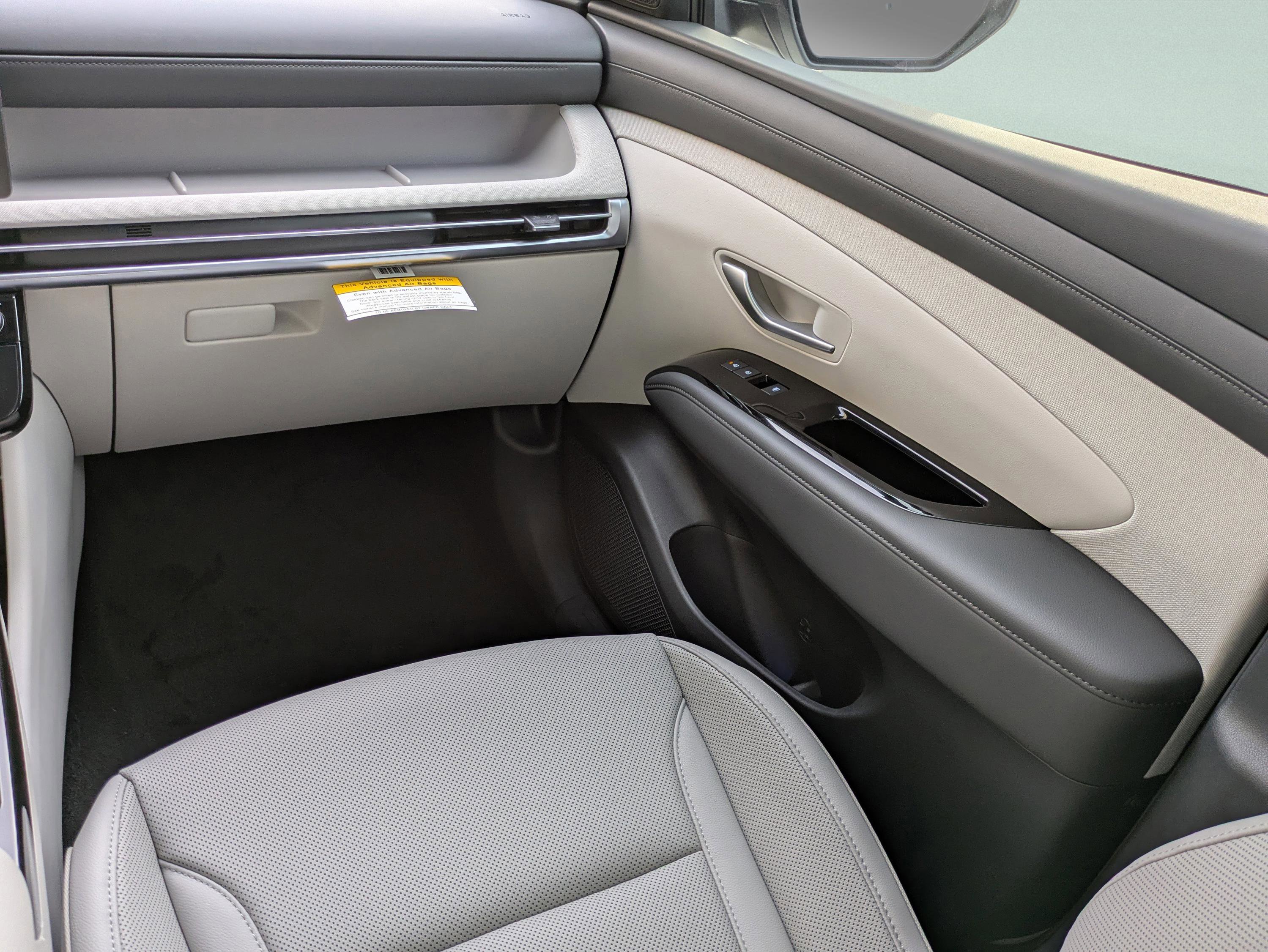 New 2026 Hyundai Tucson Limited image 17