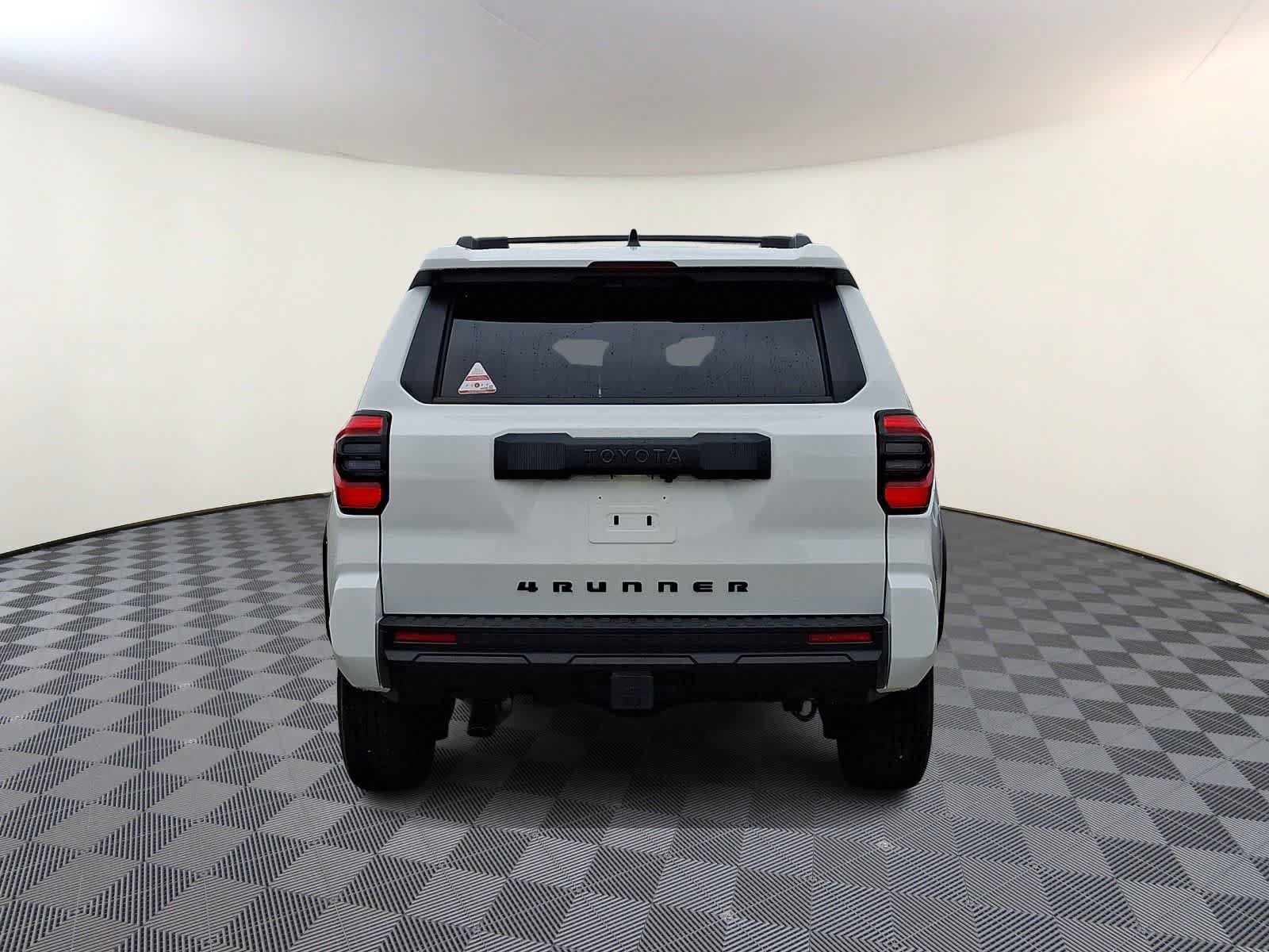 Certified 2026 Toyota 4Runner SR5 AWD/4WD image 6