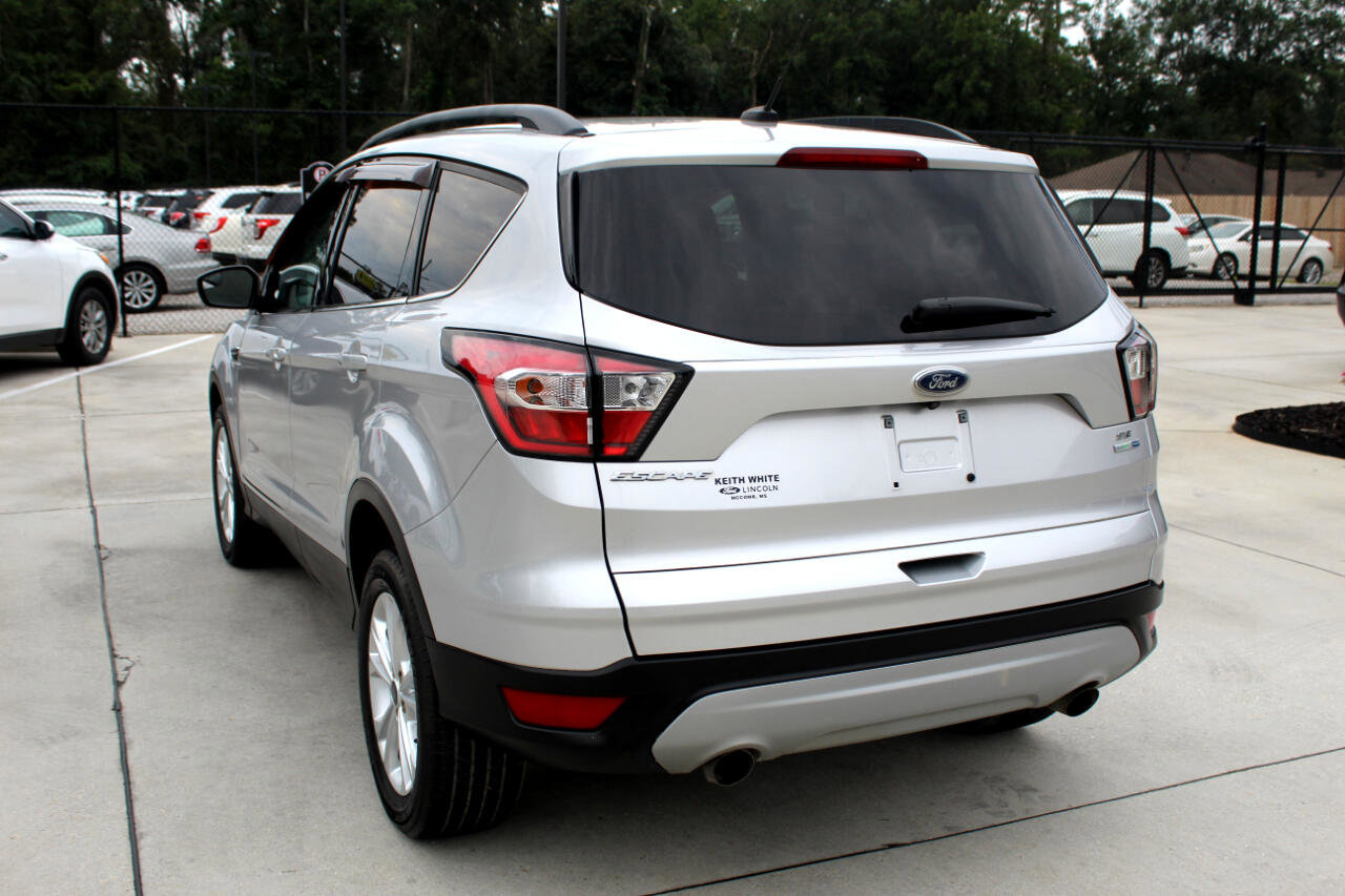 Used 2018 Ford Escape SE image 5