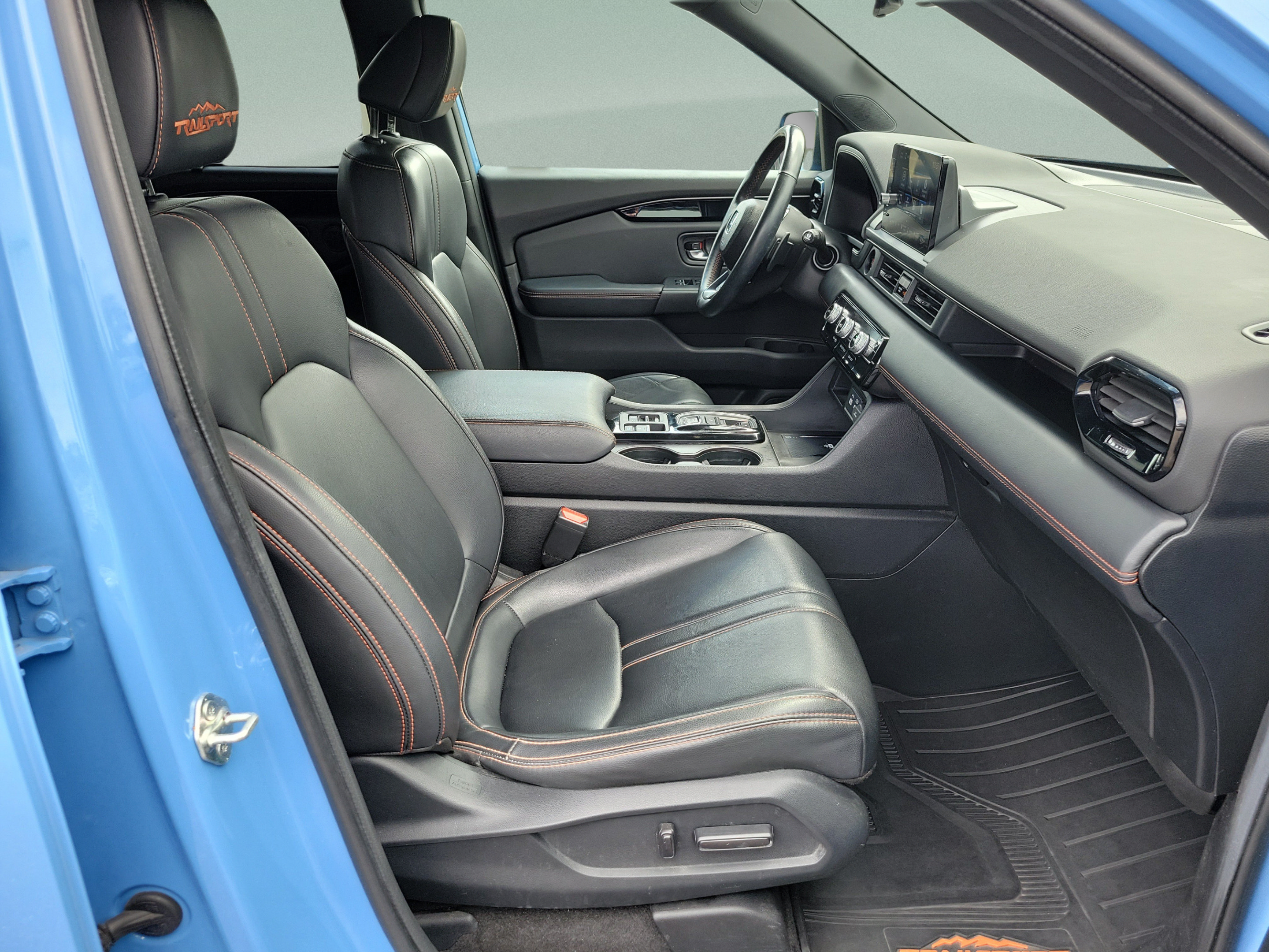 Used 2024 Honda Pilot TrailSport image 18