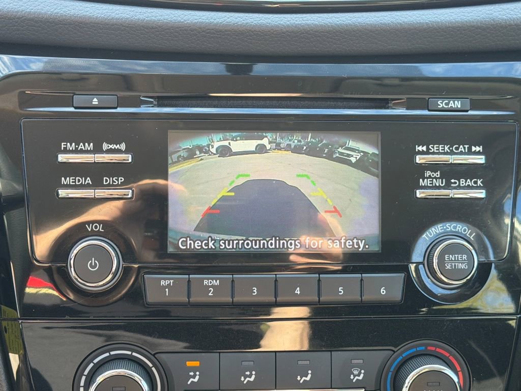 Used 2018 Nissan Rogue Sport S w/ S Appearance Package image 26