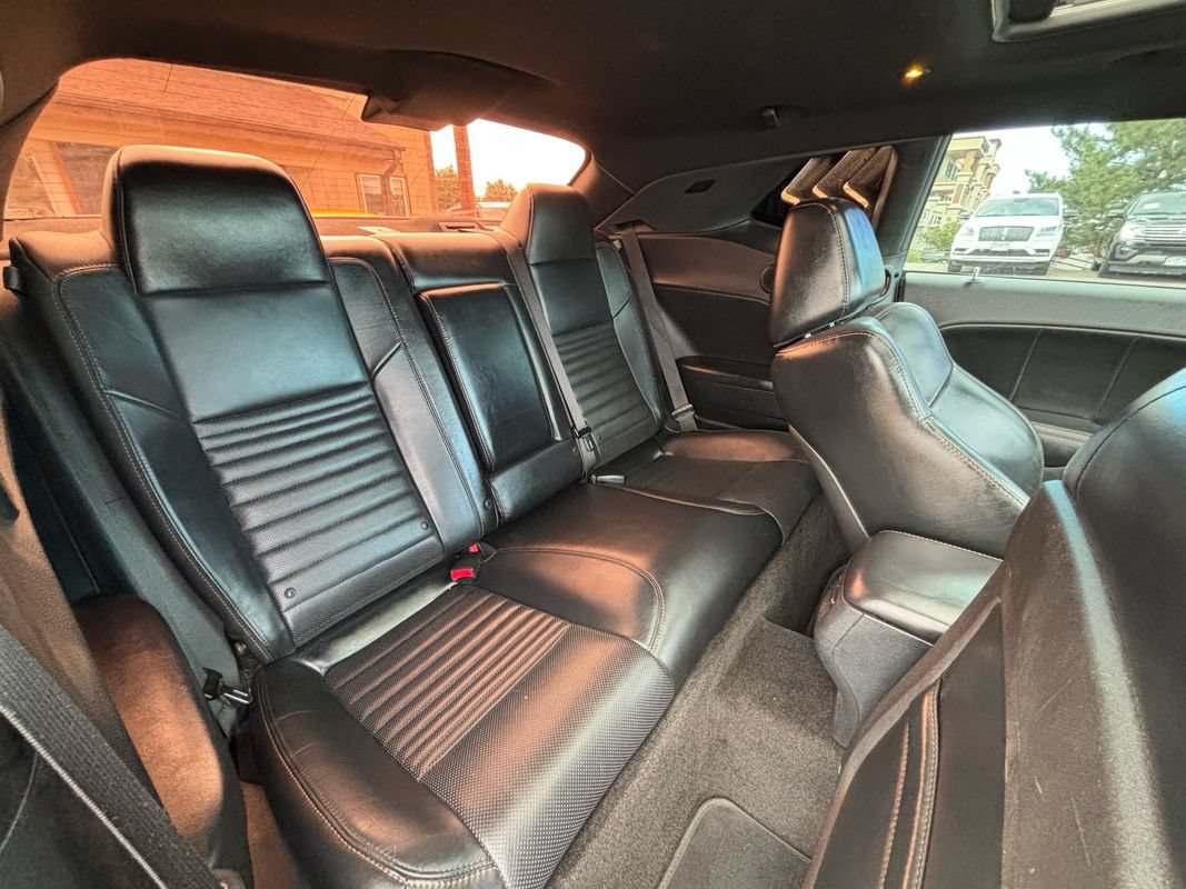 Used 2015 Dodge Challenger R/T Plus RWD image 21