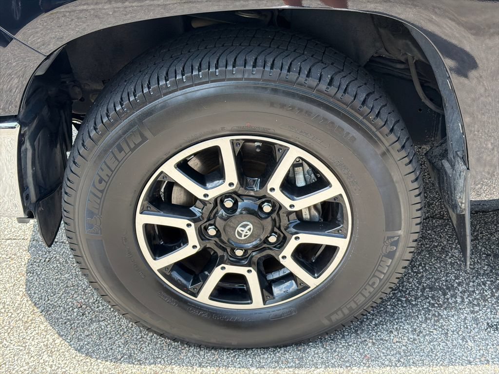 Used 2018 Toyota Tundra Limited w/ TRD Off Road Package RWD image 11