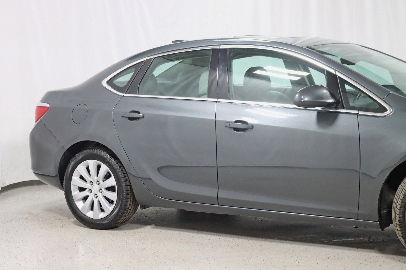 Used 2016 Buick Verano image 3