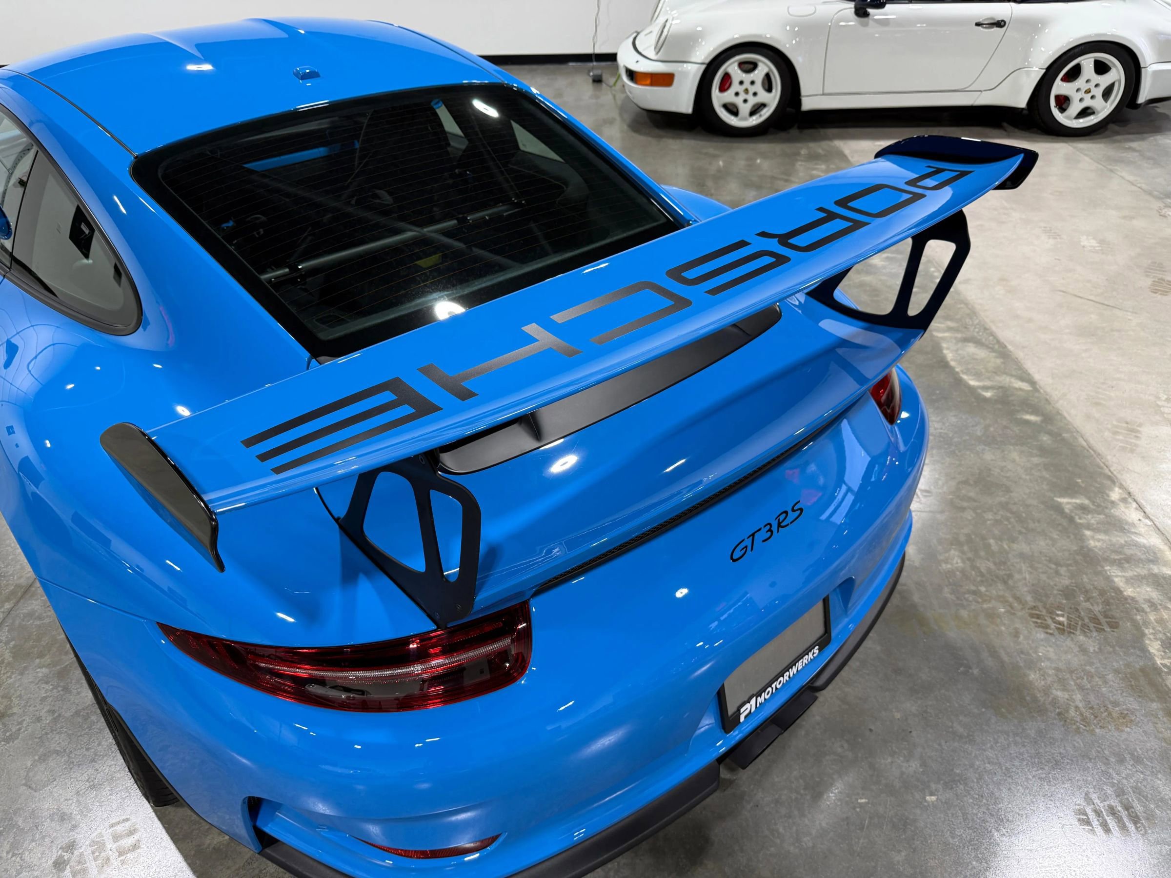Used 2016 Porsche 911 GT3 RS RWD image 29