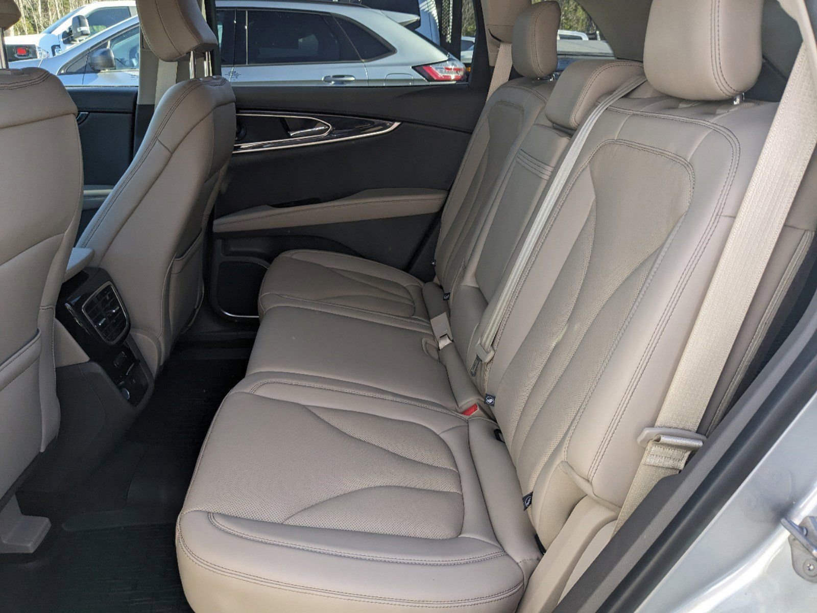 Certified 2023 Lincoln Nautilus Reserve w/ Equipment Group 201A image 16