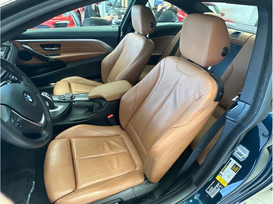 Used 2017 BMW 430i Coupe image 11