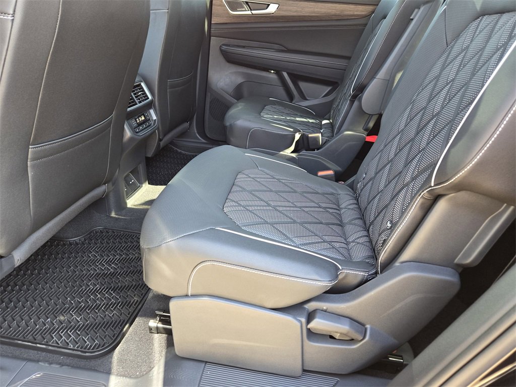 New 2026 Volkswagen Atlas SEL Premium R-Line image 22