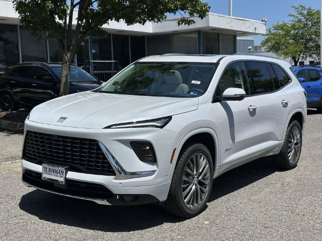 New 2026 Buick Enclave Avenir w/ Super Cruise Package FWD image 5