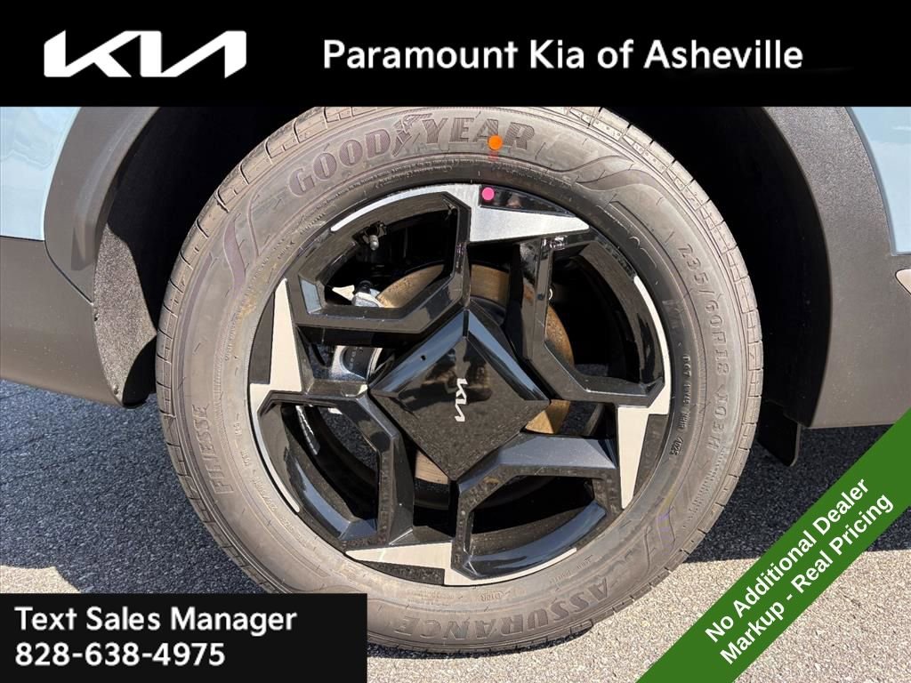 New 2026 Kia Sportage EX image 30