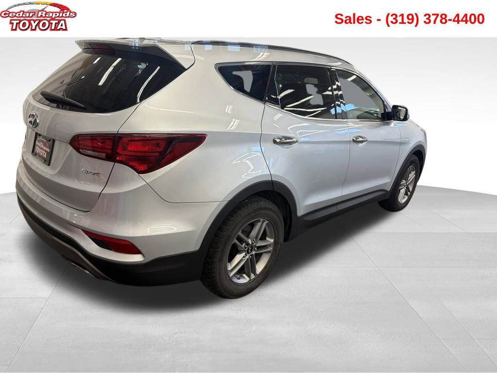 Used 2017 Hyundai Santa Fe Sport image 5