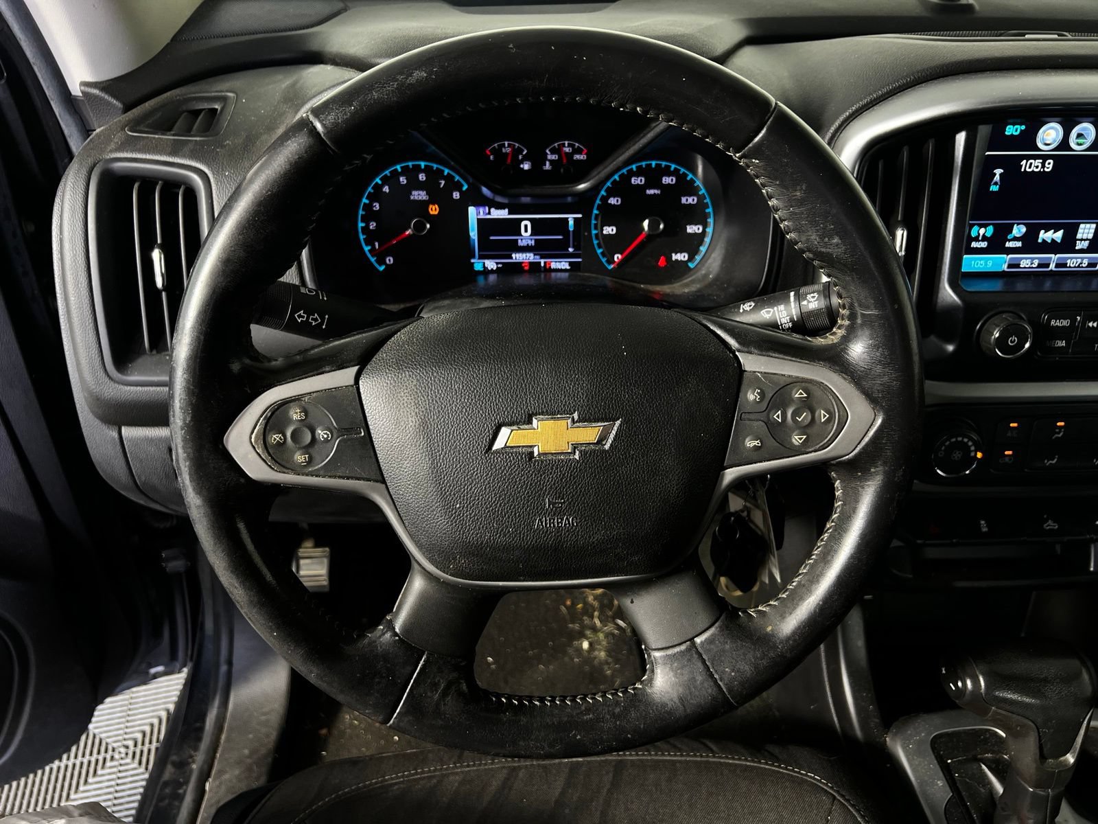 Used 2017 Chevrolet Colorado LT w/ LT Convenience Package RWD image 9