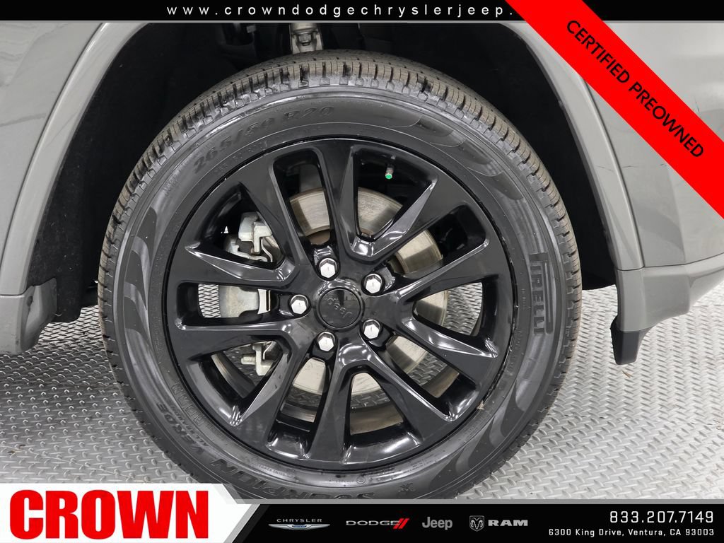 Certified 2021 Jeep Grand Cherokee Laredo X AWD/4WD image 9