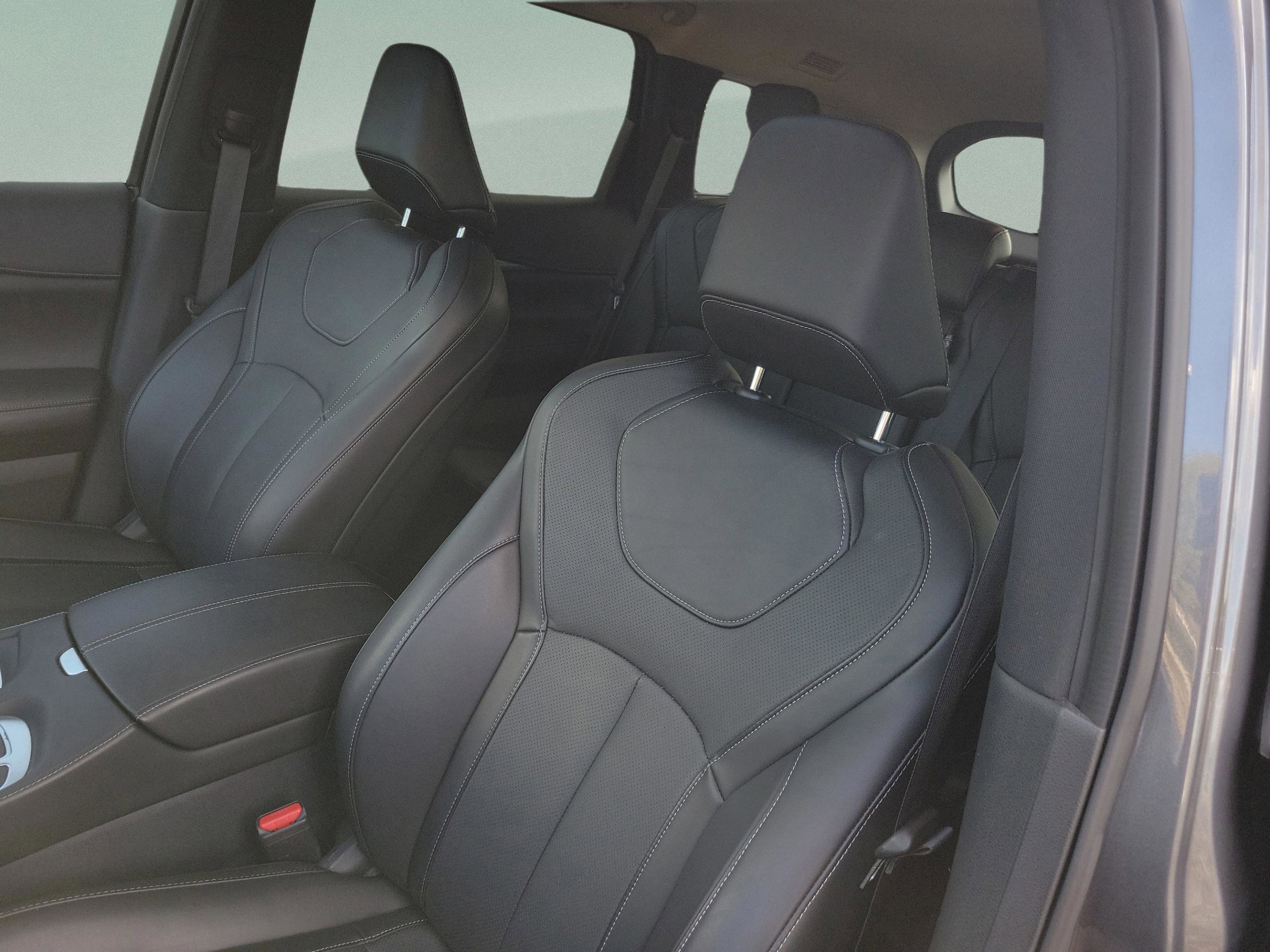 Certified 2025 INFINITI QX60 Pure image 20