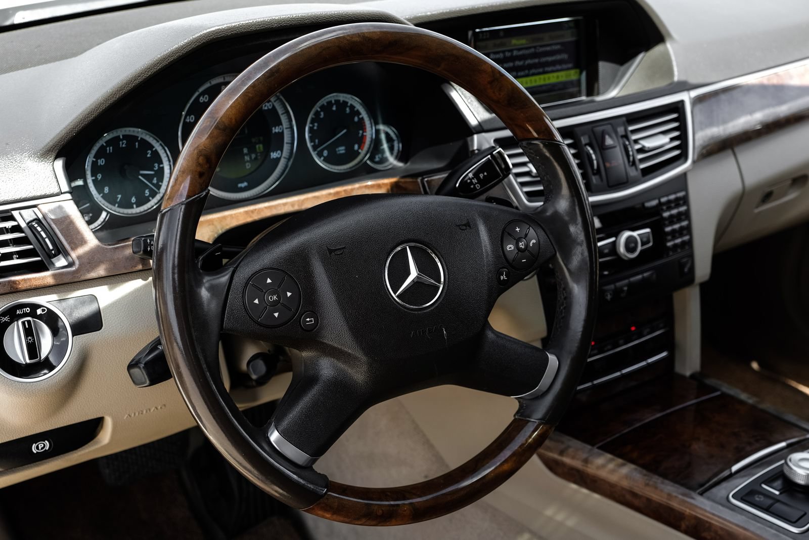 Used 2012 Mercedes-Benz E 350 Sedan image 15