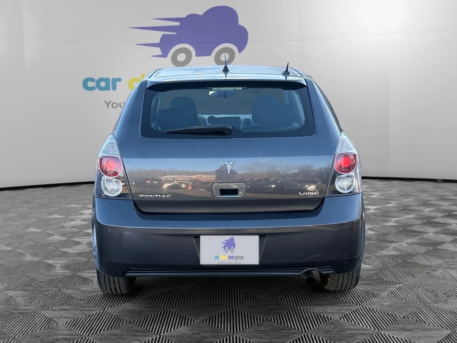 Used 2009 Pontiac Vibe w/ Preferred Package image 4