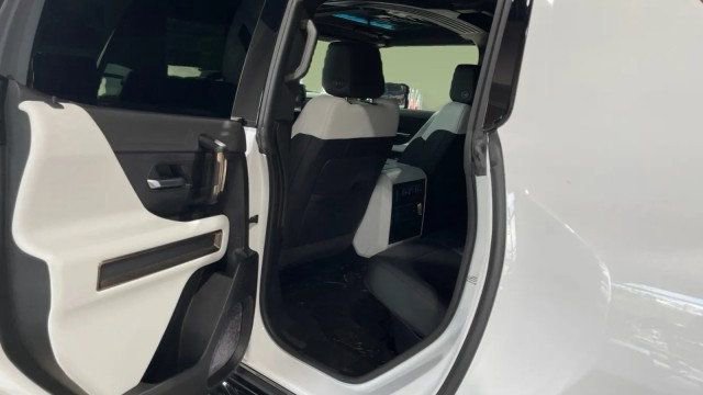 Used 2023 GMC Hummer EV Edition 1 AWD/4WD image 12