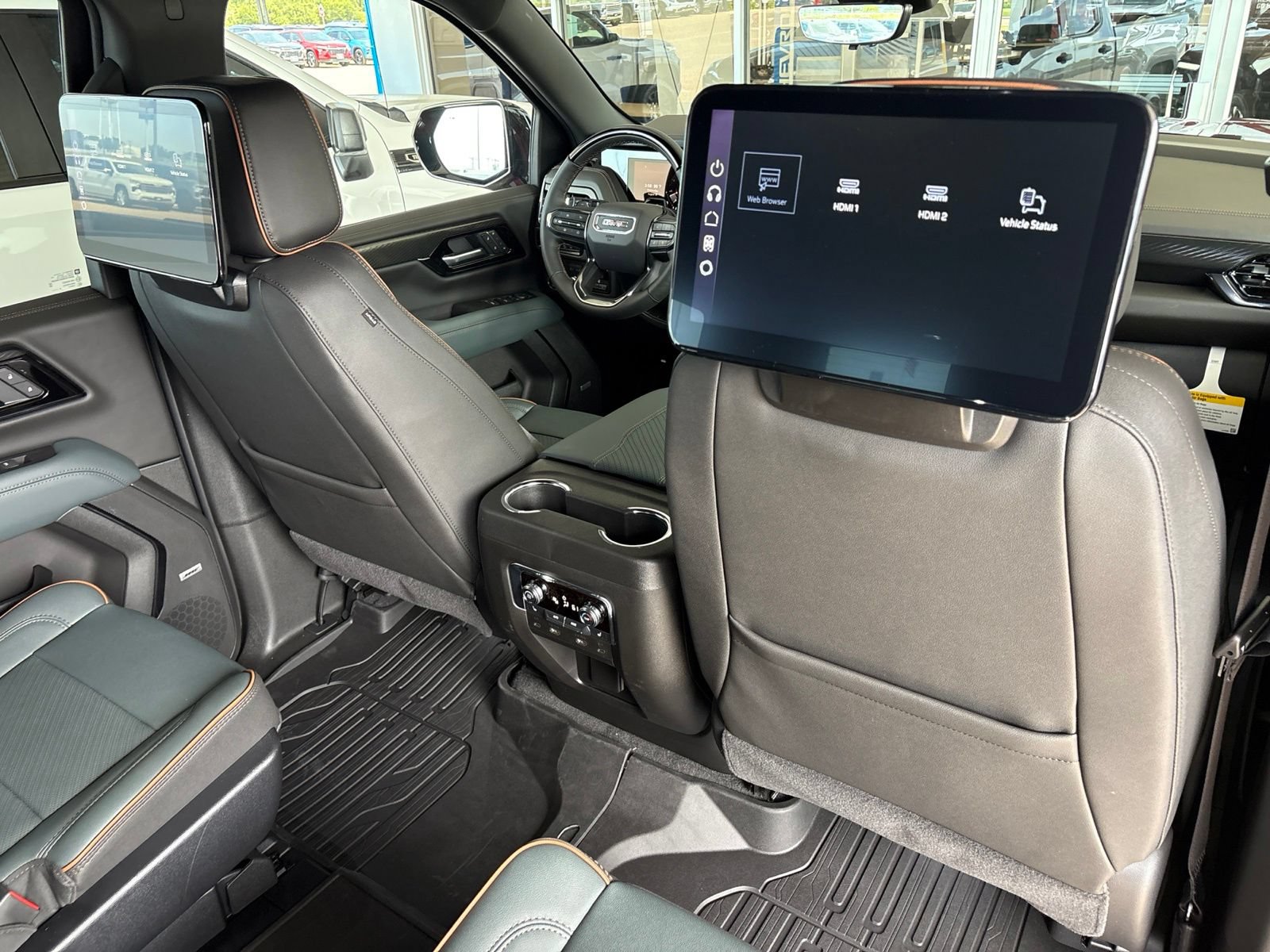 New 2026 GMC Yukon XL AT4 w/ AT4 Premium Plus Package AWD/4WD image 26