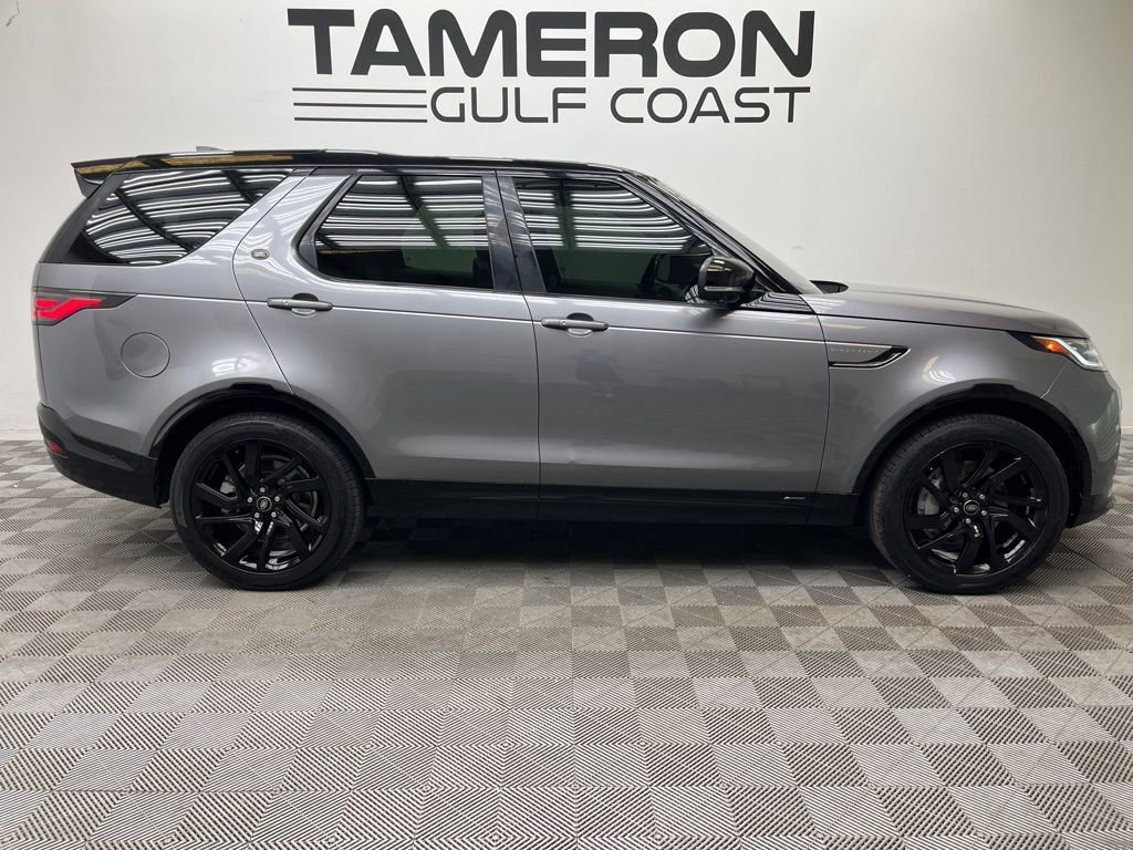 Used 2021 Land Rover Discovery S R-Dynamic AWD/4WD image 4