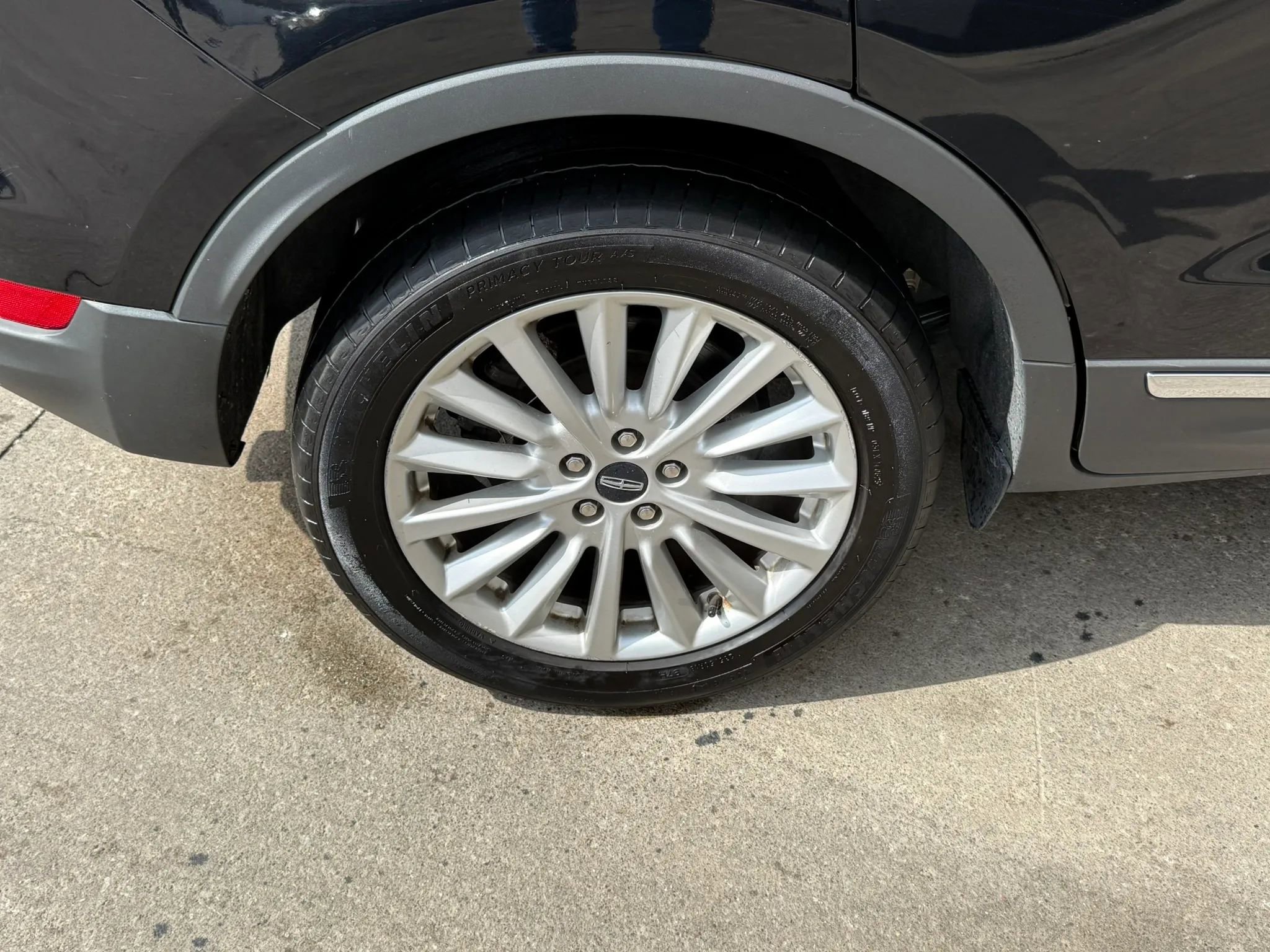 Used 2019 Lincoln MKC Premiere AWD/4WD image 47