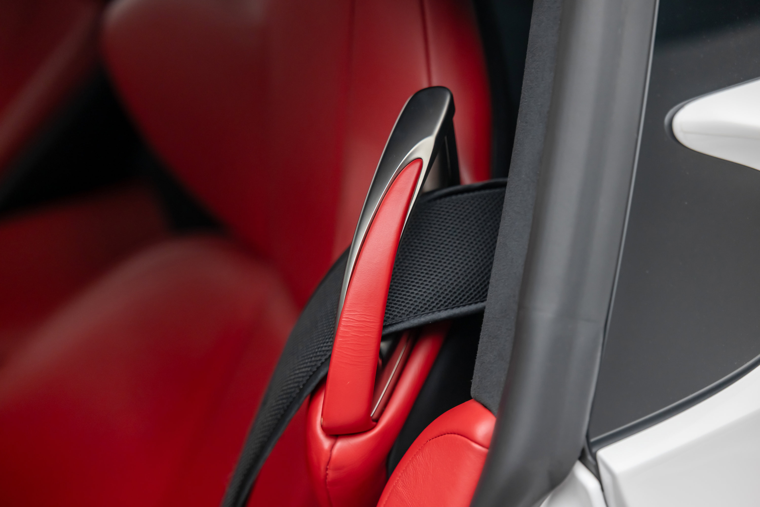 Used 2012 Lexus LFA RWD image 59