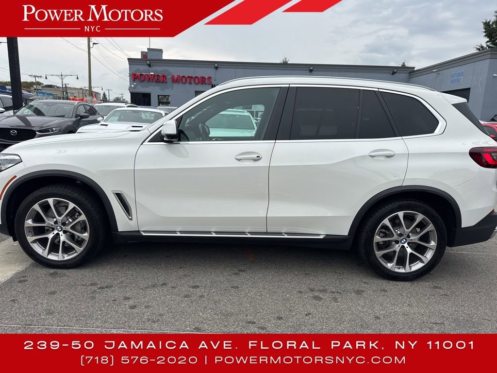 Used 2023 BMW X5 sDrive40i image 2