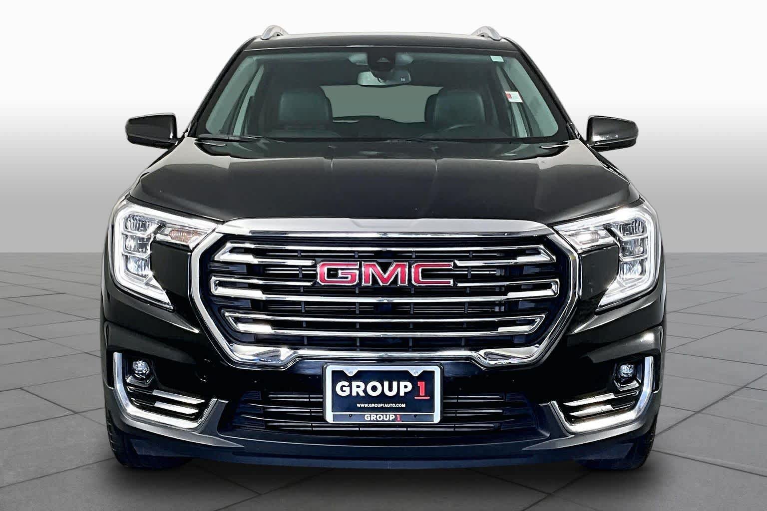 Certified 2024 GMC Terrain SLT FWD image 4