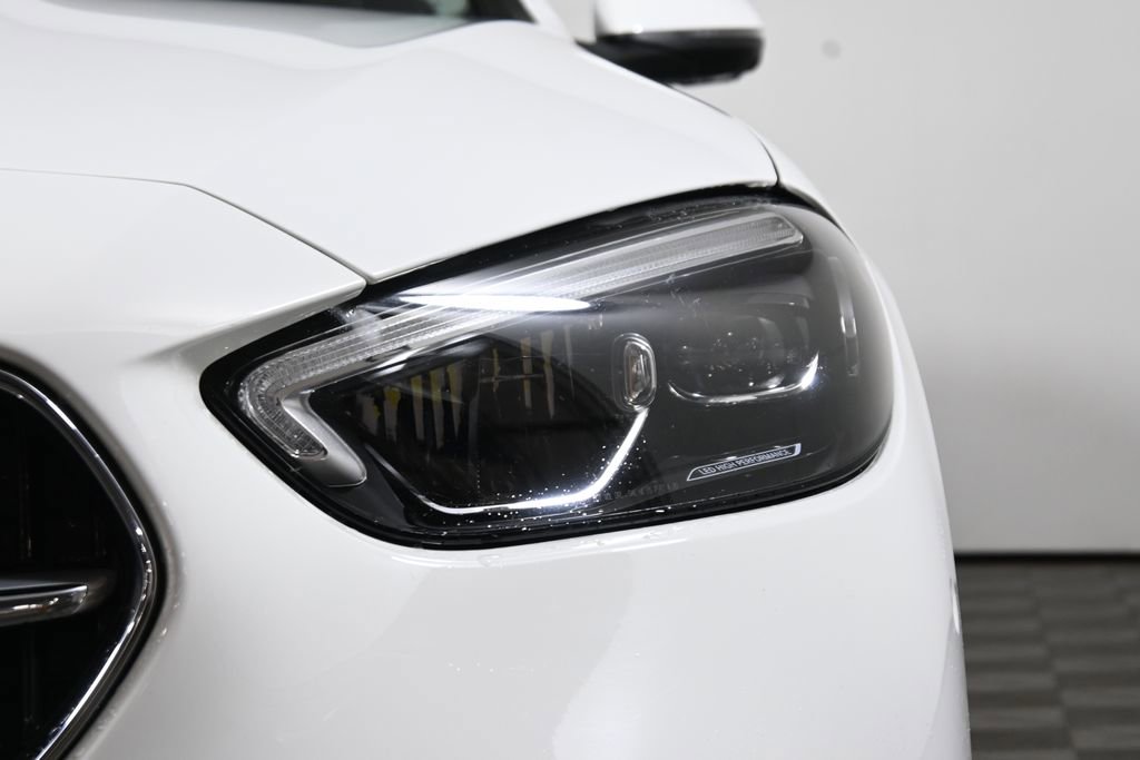 Used 2023 Mercedes-Benz C 300 4MATIC Sedan image 11