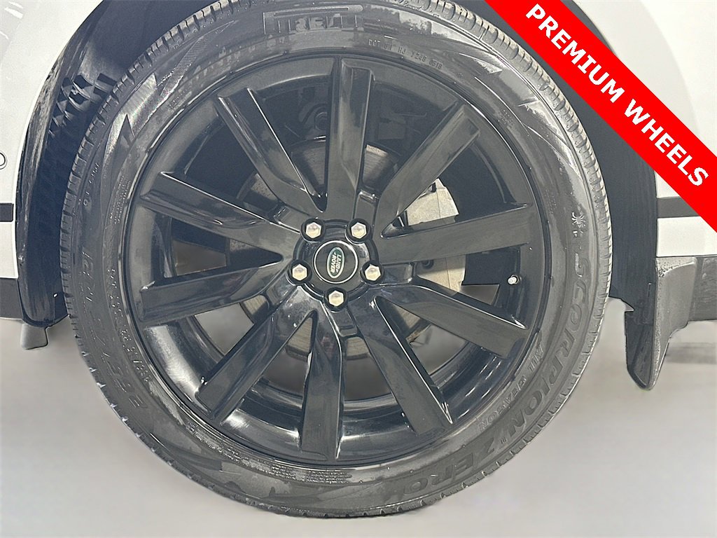 Used 2019 Land Rover Range Rover Velar R-Dynamic SE image 34