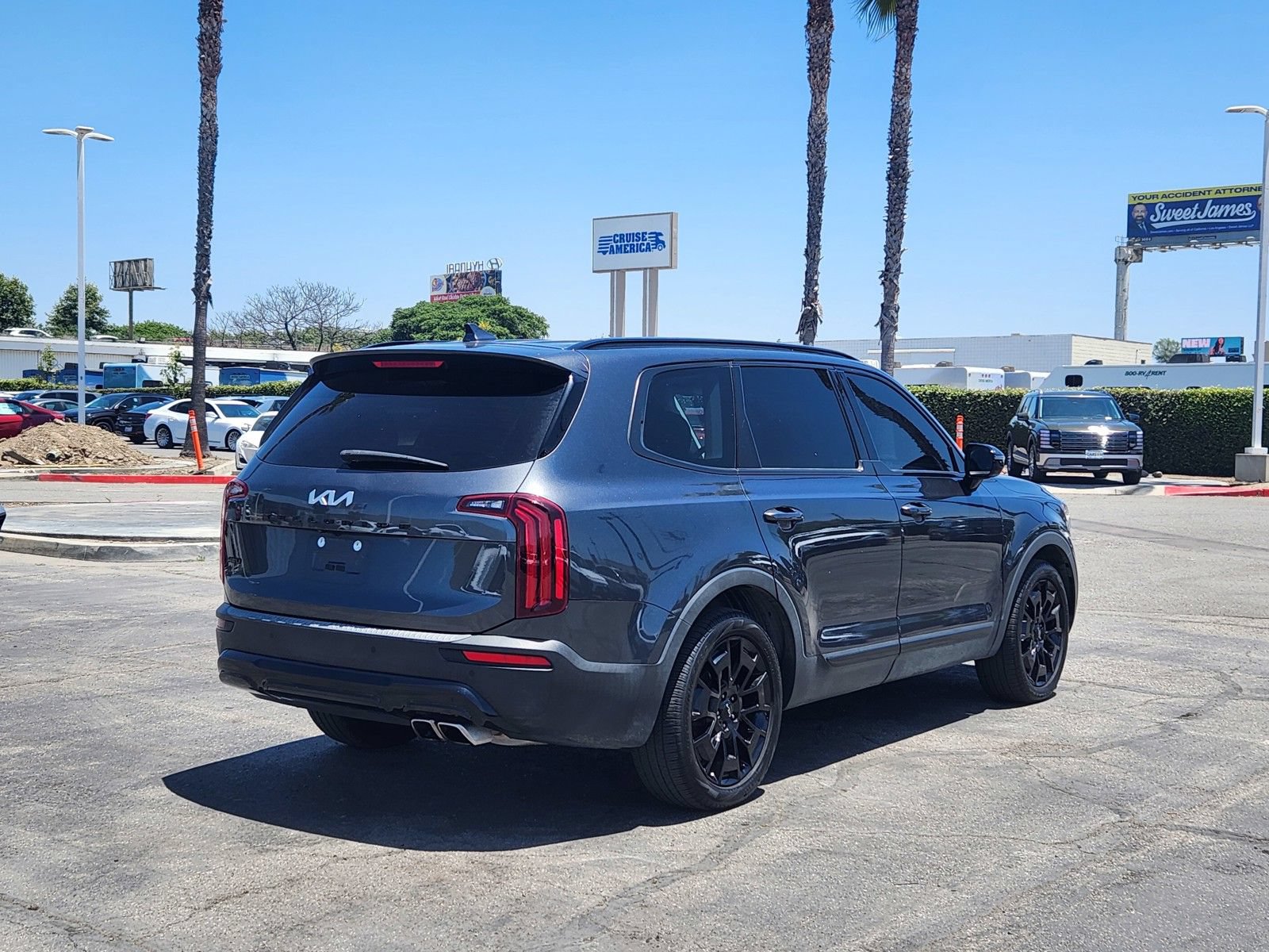 Used 2022 Kia Telluride SX w/ SX Prestige Package AWD/4WD image 7