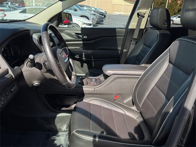 Used 2021 GMC Acadia Denali w/ Denali Ultimate Package image 6