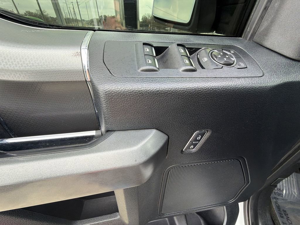 Used 2016 Ford F150 XLT w/ Equipment Group 302A Luxury image 28